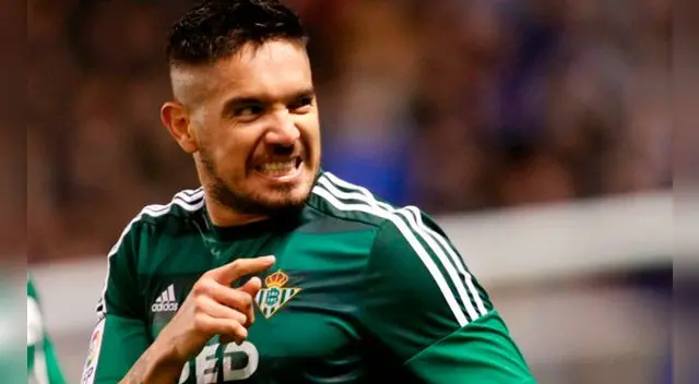 Juan Manuel Vargas pide ¡UN MILLÓN DE EUROS! como condición para dejar Real Betis Juan Manuel Vargas pide ¡UN MILLÓN DE EUROS! como condición para dejar Real Betis