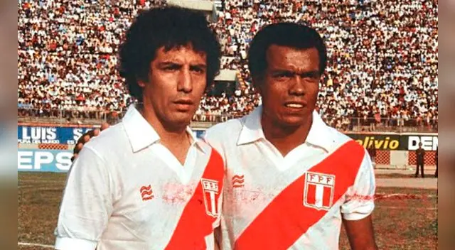 César Cueto y Teófilo Cubillas durante su etapa en la Selección Peruana. César Cueto y Teófilo Cubillas durante su etapa en la Selección Peruana.