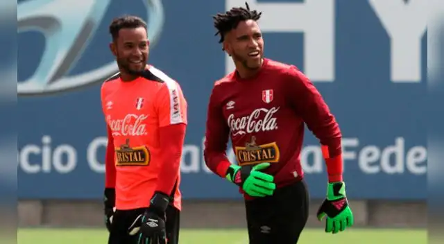 Carlos Cáceda y Pedro Gallese durante un entrenamiento en la Videna. Carlos Cáceda y Pedro Gallese durante un entrenamiento en la Videna.
