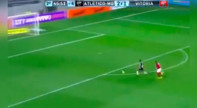 Robinho tiene hoy 32 años y desde comienzos de año defiende al Atlético Mineiro. Robinho tiene hoy 32 años y desde comienzos de año defiende al Atlético Mineiro.