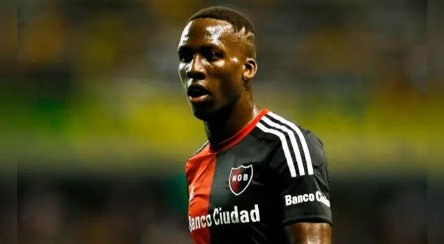 Luis Advíncula afronta un problema extradeportivo que le perjudica económicamente, debido a malos manejos del club Newell’s Old Boys. Luis Advíncula afronta un problema extradeportivo que le perjudica económicamente, debido a malos manejos del club Newell’s Old Boys.