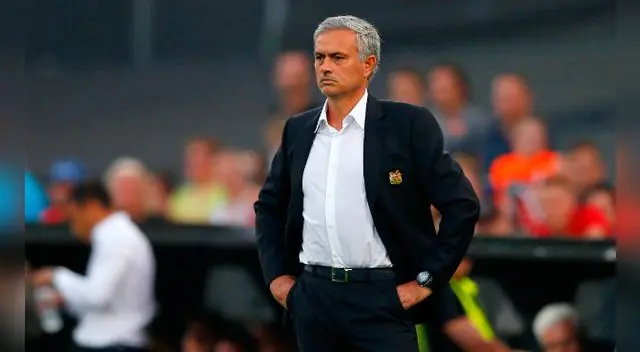 Manchester United cayó sin argumentos ante el Feyenoord en la primera fecha de la Europa League. Portugués hizo cambios drásticos para el duelo ante los holandeses. Manchester United cayó sin argumentos ante el Feyenoord en la primera fecha de la Europa League. Portugués hizo cambios drásticos para el duelo ante los holandeses.