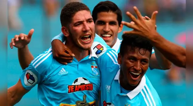 Sporting Cristal venció 2-1 a La Bocana y se consolida como líder del acumulado Sporting Cristal venció 2-1 a La Bocana y se consolida como líder del acumulado