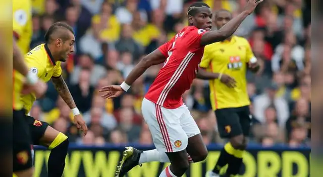 Manchester United cierra semana para el olvido con una nueva derrota, esta vez en la Premier League. La gran escuadra roja parece caerse a pedazos. Manchester United cierra semana para el olvido con una nueva derrota, esta vez en la Premier League. La gran escuadra roja parece caerse a pedazos.