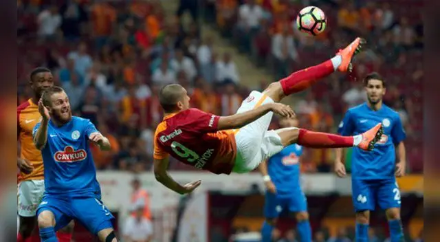 Eren Derdiyok marcó un golazo para el Galatasaray. Eren Derdiyok marcó un golazo para el Galatasaray.