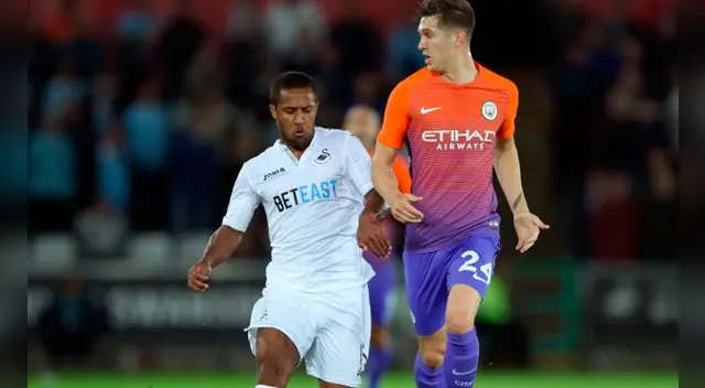 Manchester City y Swansea juegan en la tercera ronda de la Capital One Cup. Pep Guardiola mandó un equipo alterno al campo.