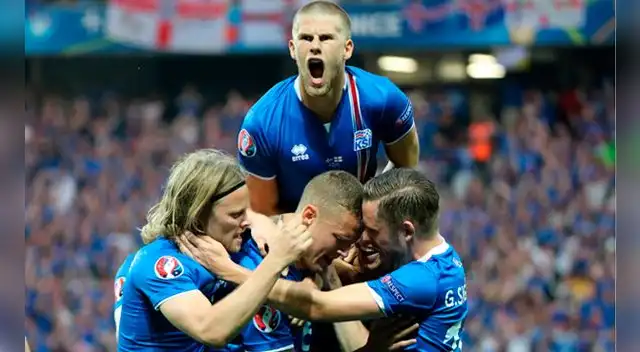 Islandia celebra el gol de Sigurdsson ante Inglaterra en la Eurocopa 2016. Islandia celebra el gol de Sigurdsson ante Inglaterra en la Eurocopa 2016.