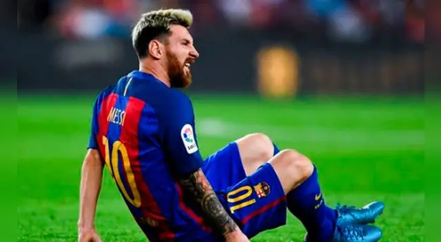 Lionel Messi no pudo terminar el partido ante el Atlético de Madrid y ya en Argentina se preocupan por su estado previo a Eliminatorias Rusia 2018.