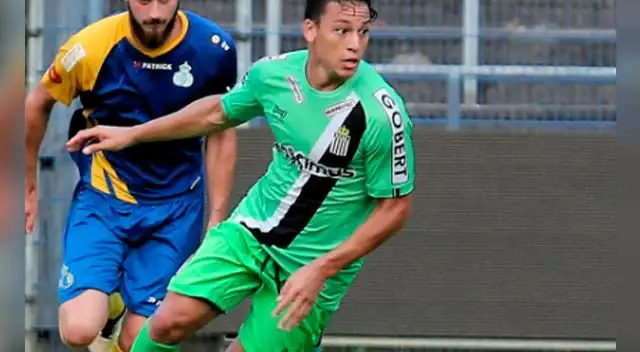 Cristian Benavente anotó un doblete en el Sporting Charleroi y la hinchada reconoció su esfuerzo de gran manera. Cristian Benavente anotó un doblete en el Sporting Charleroi y la hinchada reconoció su esfuerzo de gran manera.