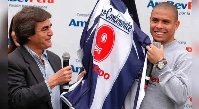 Ronaldo celebra 40 años de vida y entre una de sus capítulos de vida vino a Perú y se hizo socio de Alianza Lima.