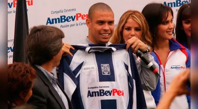 Ronaldo celebra 40 años de vida y entre una de sus capítulos de vida vino a Perú y se hizo socio de Alianza Lima.