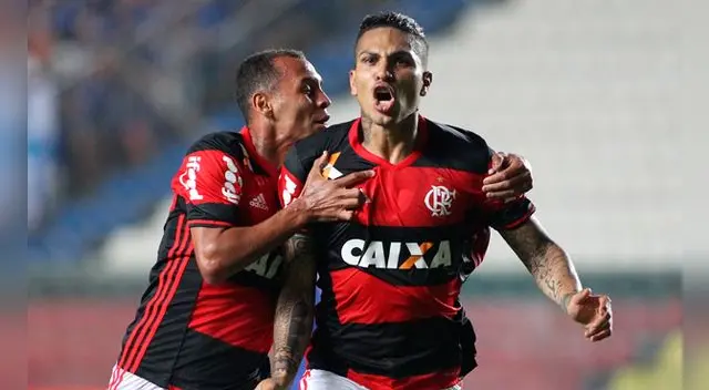 Con gol de Paolo Guerrero, Flamengo venció 2-1 al Cruzeiro y sigue en la pelea por Brasileirao