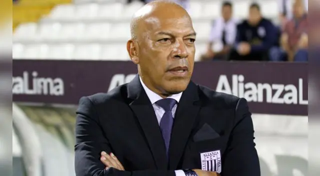 Alianza Lima: Roberto Mosquera y el análisis sobre su abrupta salida del conjunto 'íntimo' Alianza Lima: Roberto Mosquera y el análisis sobre su abrupta salida del conjunto 'íntimo'
