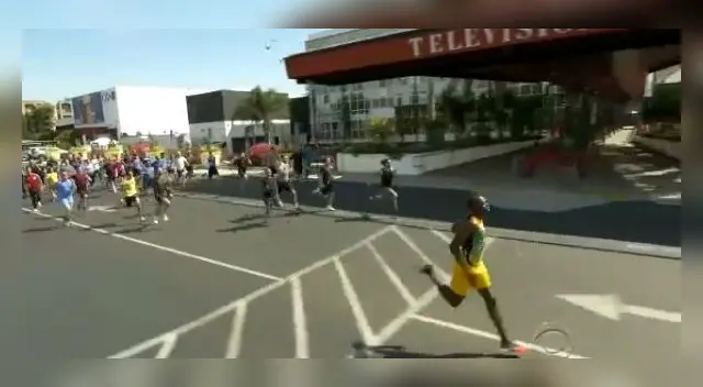 YouTube: 50 personas retaron a Usain Bolt a una carrera y esto pasó | VIDEO. YouTube: 50 personas retaron a Usain Bolt a una carrera y esto pasó | VIDEO.