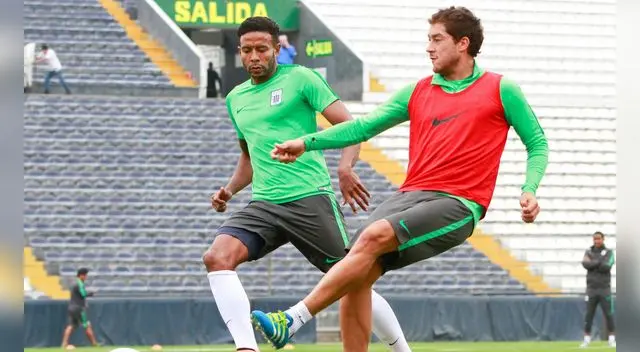 Alianza Lima: Walter Ibáñez asumió con valentía sus errores y prometió levantar cabeza. Alianza Lima: Walter Ibáñez asumió con valentía sus errores y prometió levantar cabeza.