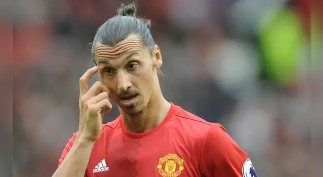 Manchester United decepciona en la Premier y Zlatan es señalado como uno de los culpables. 