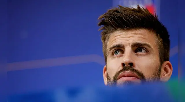 Gerard Piqué durante una rueda de prensa con la selección española. Gerard Piqué durante una rueda de prensa con la selección española.