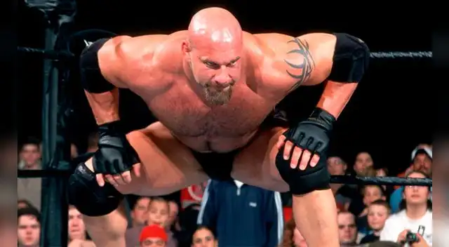 Golberg regresa a la WWE. Golberg regresa a la WWE.