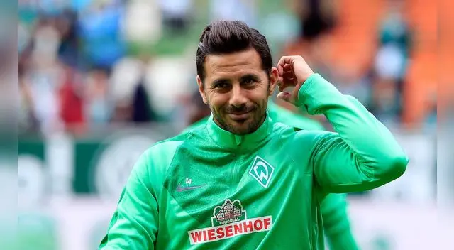 Claudio Pizarro: este es el plan que tiene el Werder Bremen para el "Bombardero" Claudio Pizarro: este es el plan que tiene el Werder Bremen para el "Bombardero"