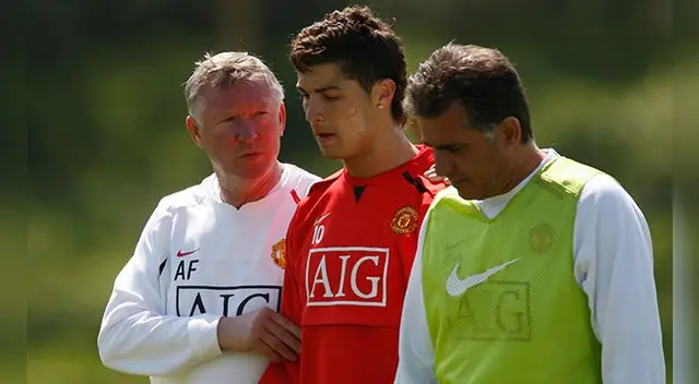 Cristiano Ronaldo junto a Sir Alex Ferguson durante su etapa en el Manchester United. Cristiano Ronaldo junto a Sir Alex Ferguson durante su etapa en el Manchester United.
