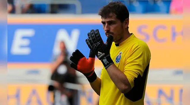 Iker Casillas ya no es convocado a la Selección española desde que Julen Lopotegui es el técnico. Iker Casillas ya no es convocado a la Selección española desde que Julen Lopotegui es el técnico.