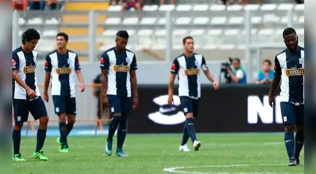 Alianza Lima y Ayacucho FC no podrán jugar, porque el cuadro victoriano alquiló el estadio para un evento religioso Alianza Lima y Ayacucho FC no podrán jugar, porque el cuadro victoriano alquiló el estadio para un evento religioso