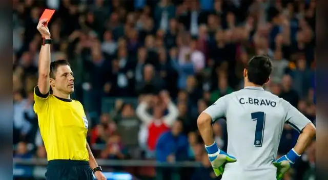 Claudio Bravo y su actuación en el Barcelona vs. Manchester City. Claudio Bravo y su actuación en el Barcelona vs. Manchester City.