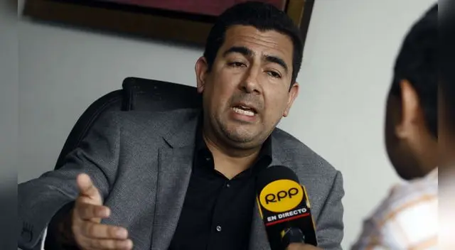 Universitario: nuevo administrador Carlos Moreno aseguró que club no se liquidará. Universitario: nuevo administrador Carlos Moreno aseguró que club no se liquidará.
