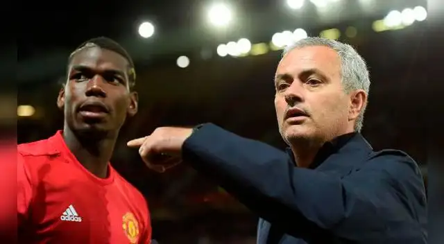 Mourinho salió en defensa de Pogba y hasta aseguró que podría jugar como central.  Mourinho salió en defensa de Pogba y hasta aseguró que podría jugar como central.