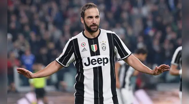 Gonzalo Higuaín anotó en el Juventus vs. Napoli, por la Serie A. Gonzalo Higuaín anotó en el Juventus vs. Napoli, por la Serie A.