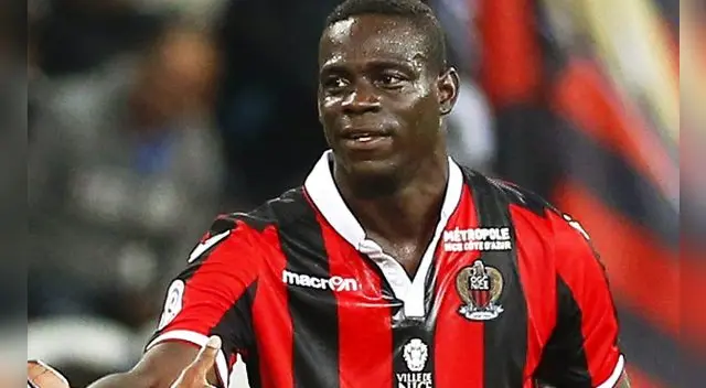 Mario Balotelli fue autor de un tanto que da qué hablar en Francia por la buena definición del italiano. Mario Balotelli fue autor de un tanto que da qué hablar en Francia por la buena definición del italiano.
