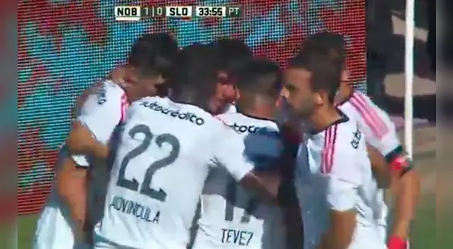 Luis Advínculajugó '90 minutos con el Newell's Old Boys.