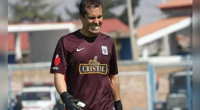 Alianza Lima perdió ante la San Martín y le dijo, prácticamente, adiós a las opciones de alcanzar un puesto, entrar a semifinales y pelear el título nacional. Alianza Lima perdió ante la San Martín y le dijo, prácticamente, adiós a las opciones de alcanzar un puesto, entrar a semifinales y pelear el título nacional.