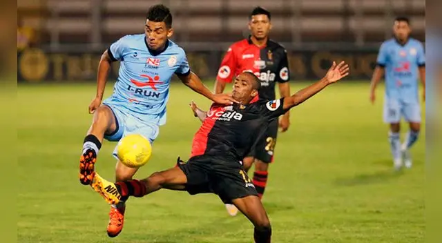 Melgar y Real Garcilaso igualaron 0-0 en las Liguilas 2016. Melgar y Real Garcilaso igualaron 0-0 en las Liguilas 2016.