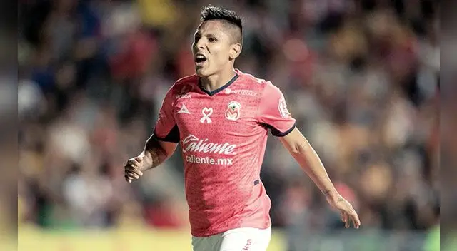 Raúl Ruidíaz celebra su gol al Necaxa. Raúl Ruidíaz celebra su gol al Necaxa.
