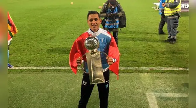 Yoshimar Yotún celebró el título del Malmo FF con bandera peruana Yoshimar Yotún celebró el título del Malmo FF con bandera peruana