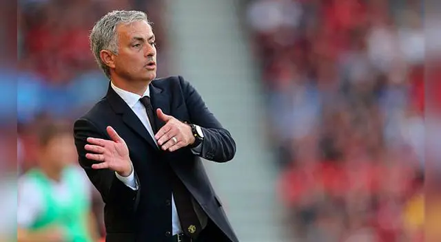 El Manchester United con José Mourinho aún no brilla sobre el césped. ¿Habrán problemas en el vestuario? El Manchester United con José Mourinho aún no brilla sobre el césped. ¿Habrán problemas en el vestuario?