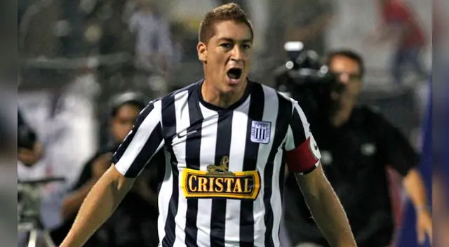 Alianza Lima se iría de manera directa a la segunda división por reclamo de Universitario de Deportes. Alianza Lima se iría de manera directa a la segunda división por reclamo de Universitario de Deportes.