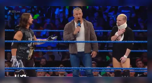 En WWE SmackDown Live, AJ Styles vs. James Ellsworth.