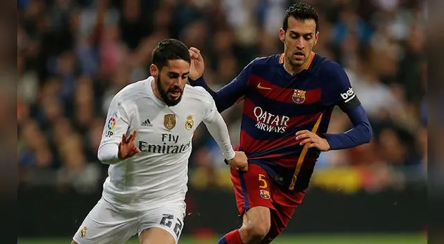 Isco Alarcón enfrenta a Sergio Busquets en un Barcelona-Real Madrid.