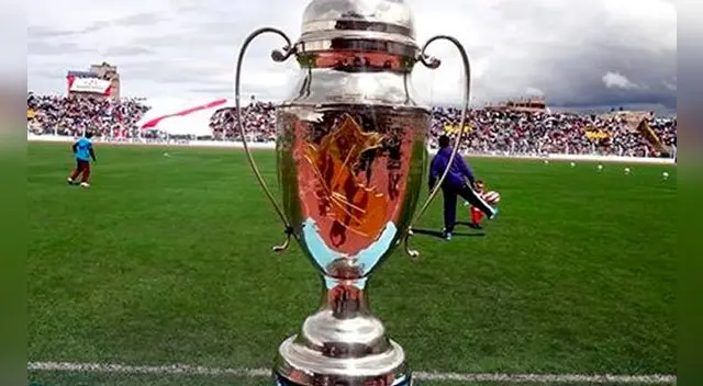 Copa Perú 2016 llega a su fin también en la capital peruana. Los duelos serán vibrantes, puesto que los cuatro clasificados jugarán un cuadrangular de infarto. Copa Perú 2016 llega a su fin también en la capital peruana. Los duelos serán vibrantes, puesto que los cuatro clasificados jugarán un cuadrangular de infarto.