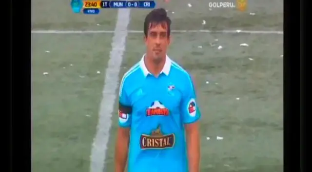 En el Municipal vs. Sporting Cristal, Diego Ifrán se mandó con unas terribles frases al ser cambiado. En el Municipal vs. Sporting Cristal, Diego Ifrán se mandó con unas terribles frases al ser cambiado.