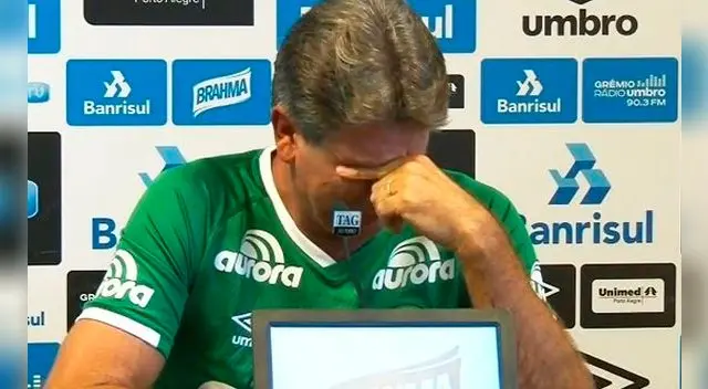 Renato Gaúcho se quiebra al recordar a los fallecidos en tragedia del Chapecoense. Renato Gaúcho se quiebra al recordar a los fallecidos en tragedia del Chapecoense.