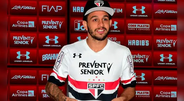 Wellington Nem jugó en el Figueirense y Fluminense en Brasil. Tiene 24 años. Wellington Nem jugó en el Figueirense y Fluminense en Brasil. Tiene 24 años.