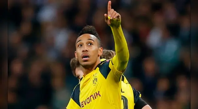 Aubameyang celebra su gol al Real Madrid.