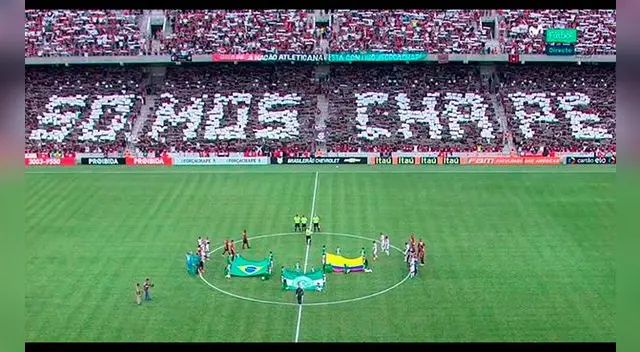 Un homenaje al Chapecoense en la última fecha del Brasileirao.