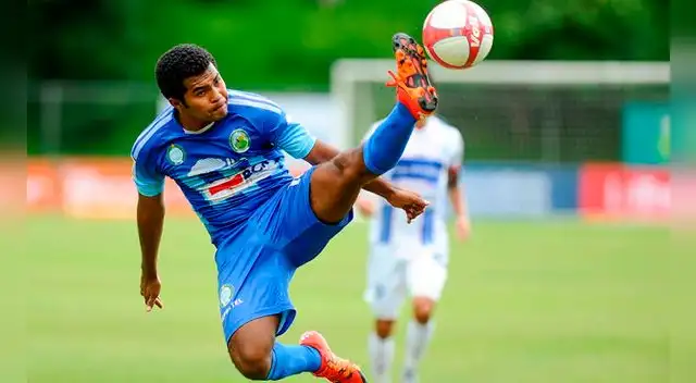 Freddy Álvarez durante un juego con Universidad de Costa Rica. Freddy Álvarez durante un juego con Universidad de Costa Rica.