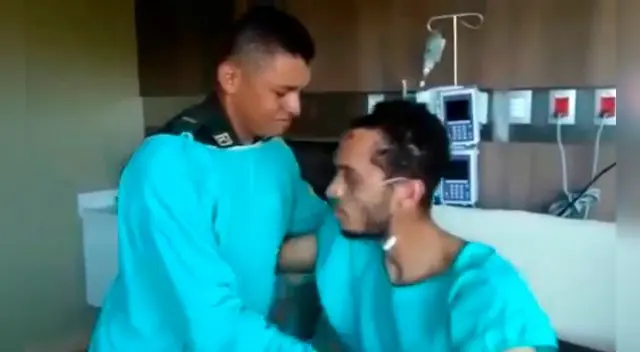 Hélio Neto y su emotivo reencuentro con el policía que lo encontró entre los escombros.  Hélio Neto y su emotivo reencuentro con el policía que lo encontró entre los escombros.