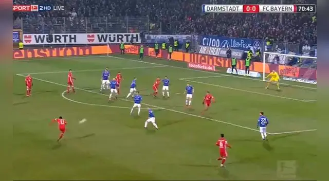 En el Bayern vs. Darmstadt, Douglas COsta se mandó con un golazo desde fuera del área. En el Bayern vs. Darmstadt, Douglas COsta se mandó con un golazo desde fuera del área.