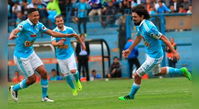 A horas del sorteo de la Copa Libertadores 2017, la Conmebol dio a conocer la lista de equipos mejor posicionados a lo largo de la historia del certamen A horas del sorteo de la Copa Libertadores 2017, la Conmebol dio a conocer la lista de equipos mejor posicionados a lo largo de la historia del certamen